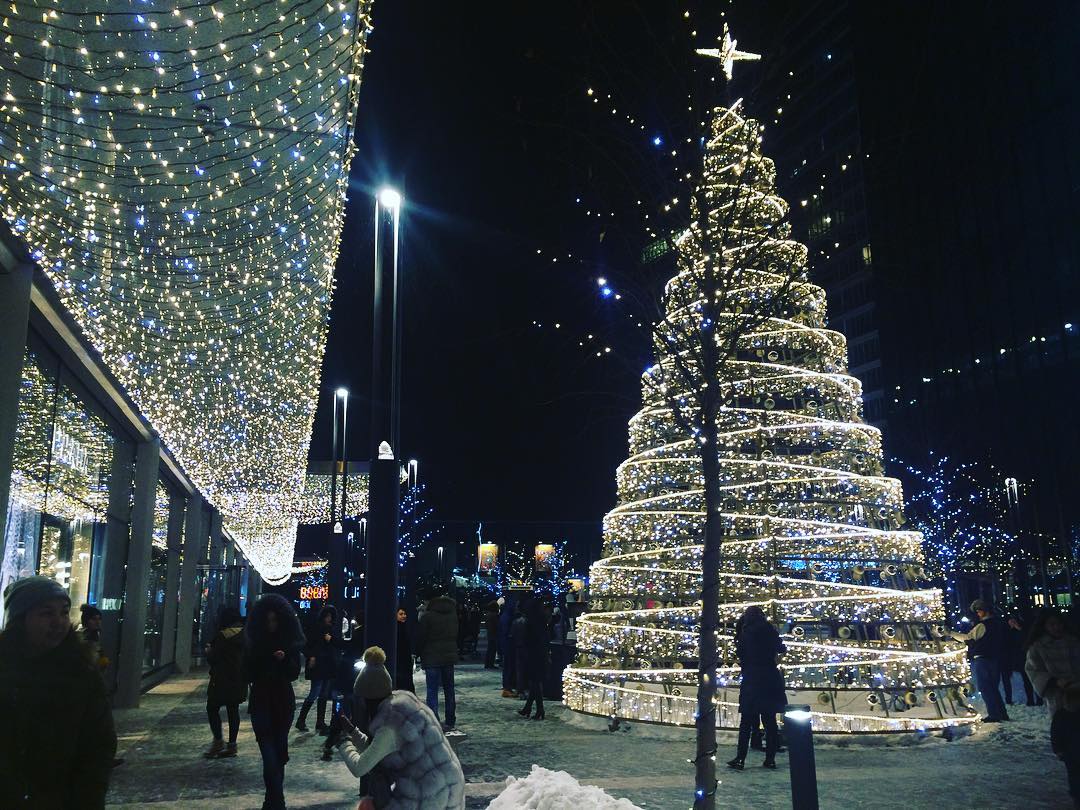 HOW OUR CITIES ARE DECORATED FOR CHRISTMAS AND NEW YEAR